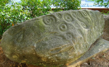 #post_1171 View of the Forsyth petroglyph at the University of Georgia