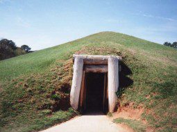 Ocmulgee Earth Lodge